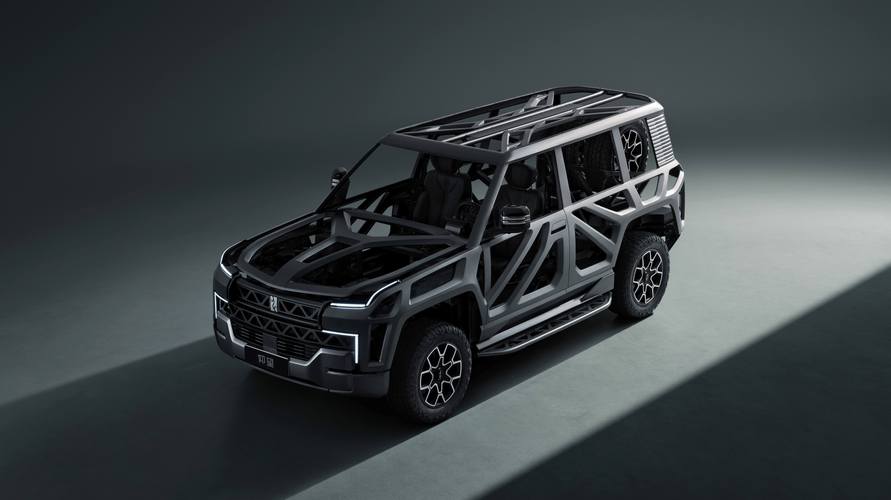 深圳福田区阳福贝企业管理咨询仰望U8硬派越野的科技魅力，国能汽车对传统燃油车市场的冲击